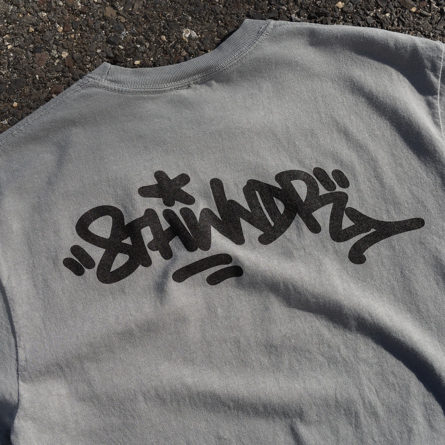 GRAFFITI TEE GREY - Image 5