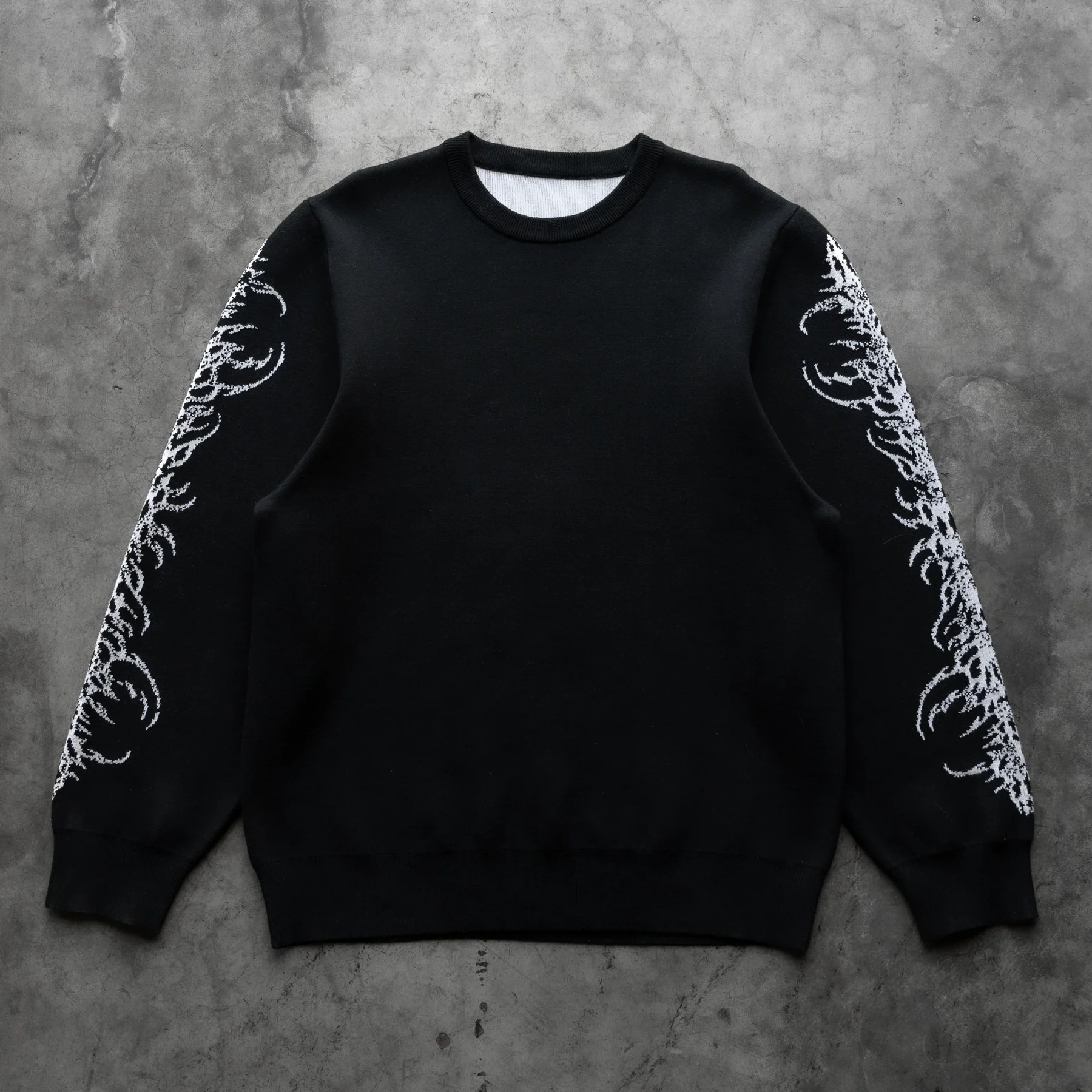 TRIBAL KNITTED SWEATER BLACK - Image 4